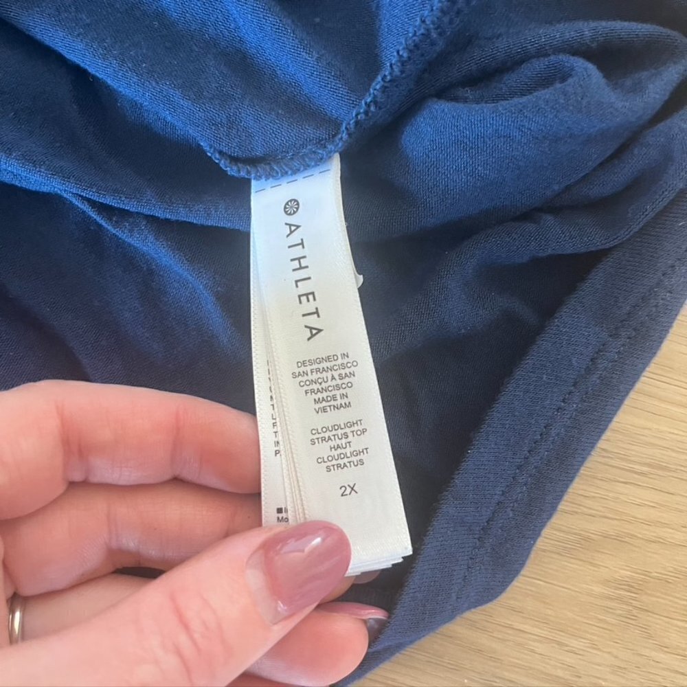 Athleta cloudlight long sleeved shirt Navy Blue 2X - Picture 7 of 9